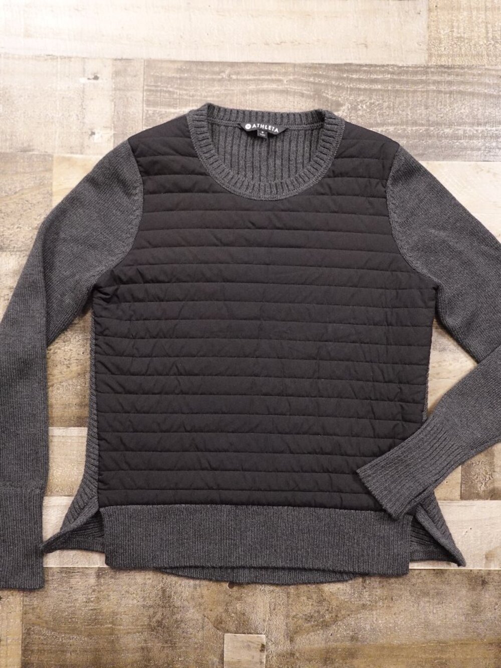 Athleta Empire Falls Sweater Women’s Small Gray Merino‎ Wool Quilted Cozy